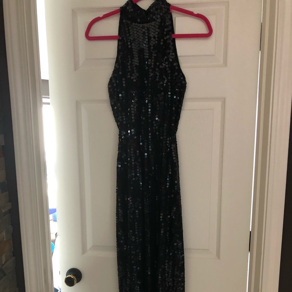 Cache black sequin prom/formal dress size 4